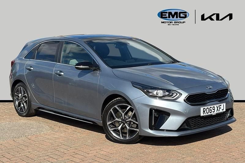 Lunar silver Used 2020 Kia Ceed GT GT-Line Hatchback | £14,595 - Image 1/3