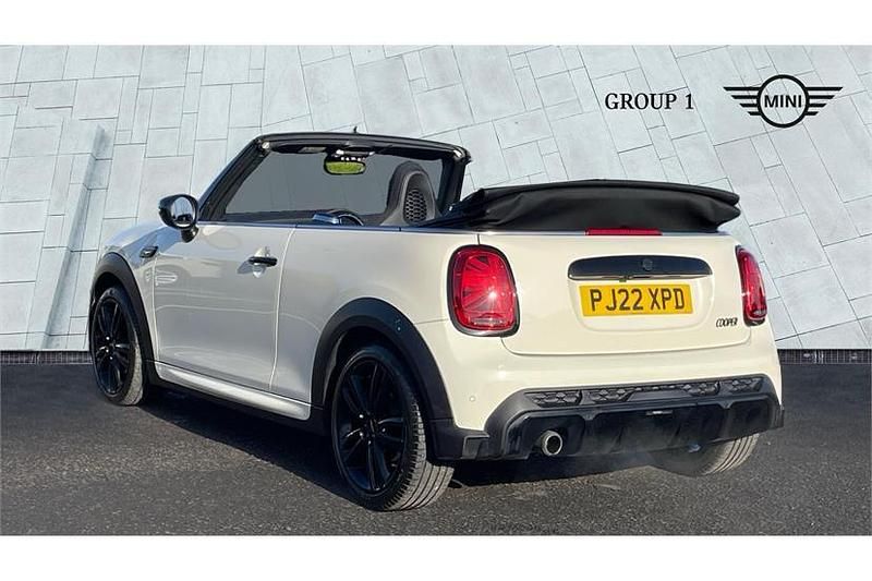 Used Mini Cooper Cabriolet Sport 136 HP (100 kW) 2022 White Cabriolet
