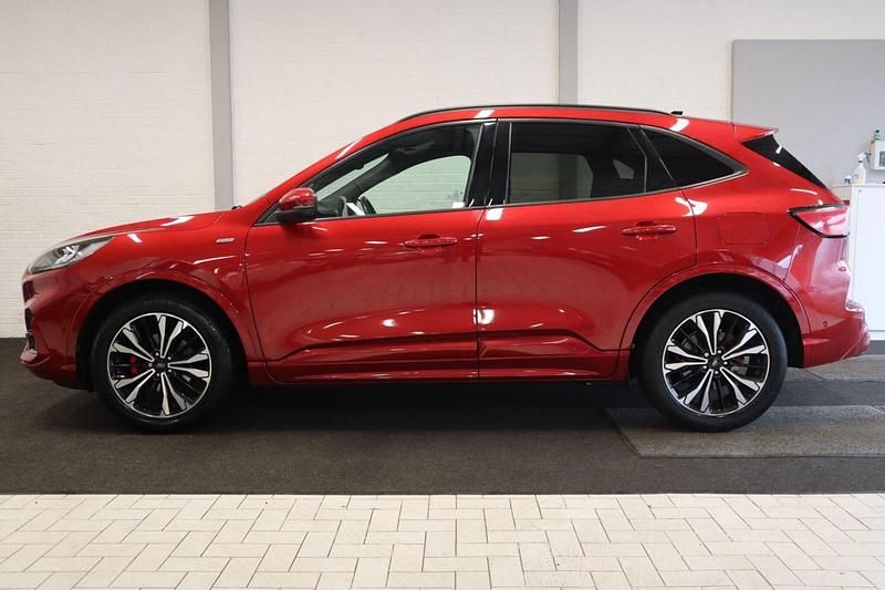 Used Ford Kuga ST-Line X 150 HP (110 kW) 2020 Red SUV