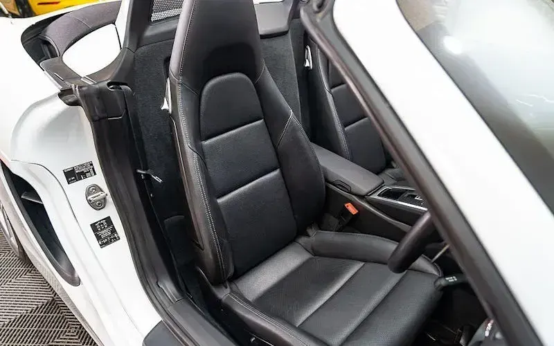 Used Porsche Boxster 265 HP (194 kW) 2012 White Cabriolet