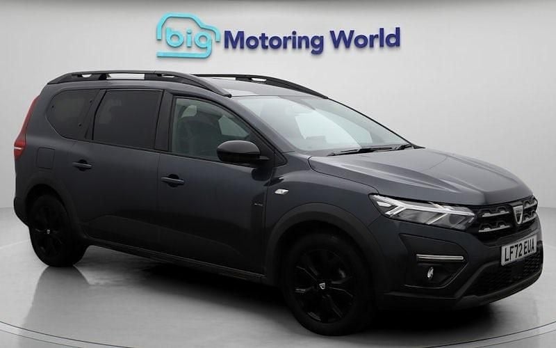 Used 2022 Dacia Jogger Extreme MPV | £15,900 (Fair price) - Image 1/4