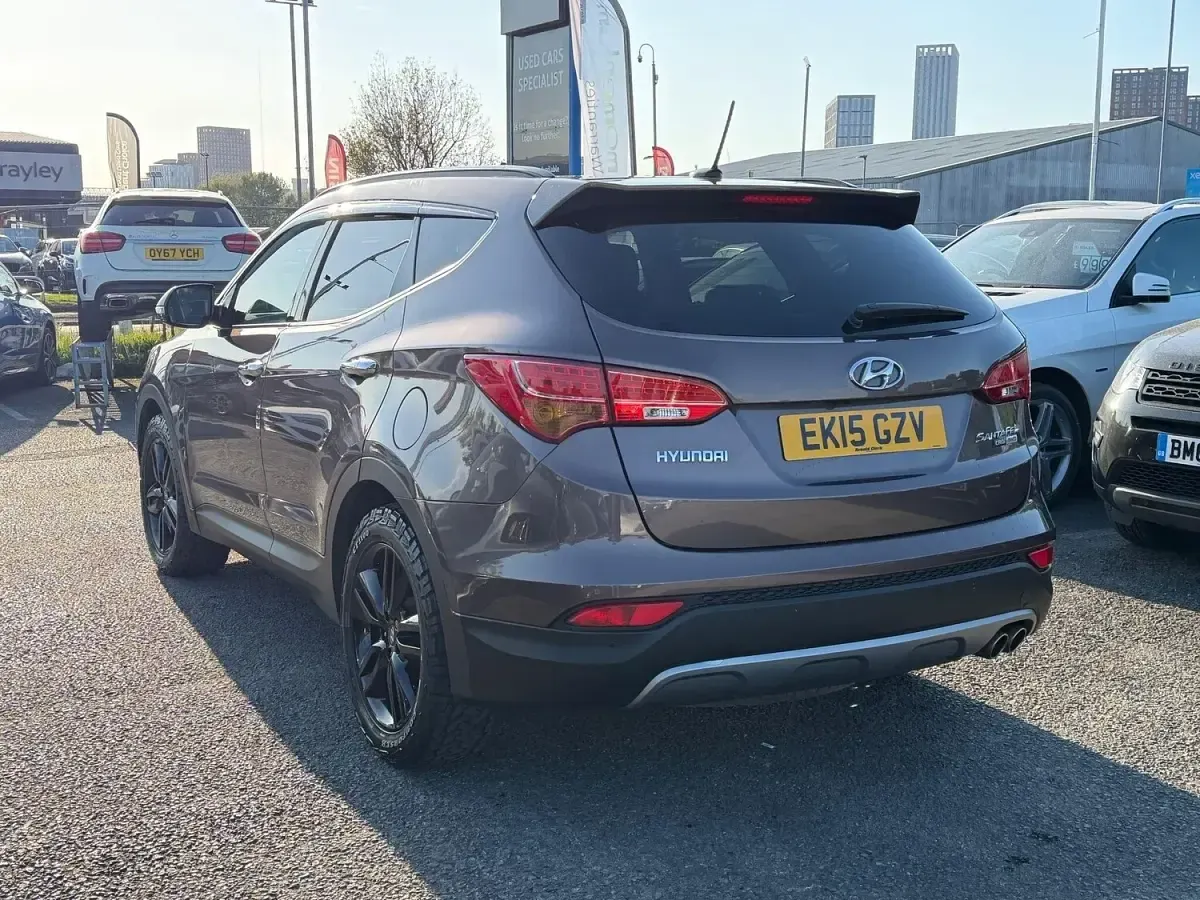 Used Hyundai Santa Fe Premium SE 200 HP (147 kW) 2015 Brown SUV