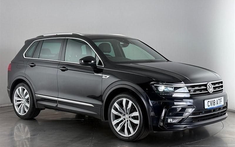 Black Used 2018 VW Tiguan R-line SUV | £19,950 (Good price) - Image 1/3