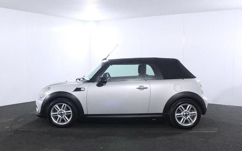 Used Mini Cooper D Cabriolet 112 HP (82 kW) 2014 Silver Cabriolet