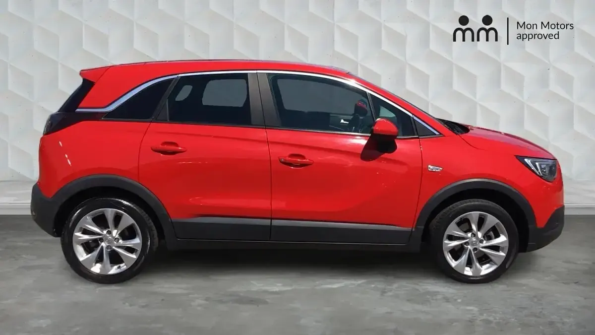 Used Vauxhall Crossland X S 110 HP (80 kW) 2019 Red SUV