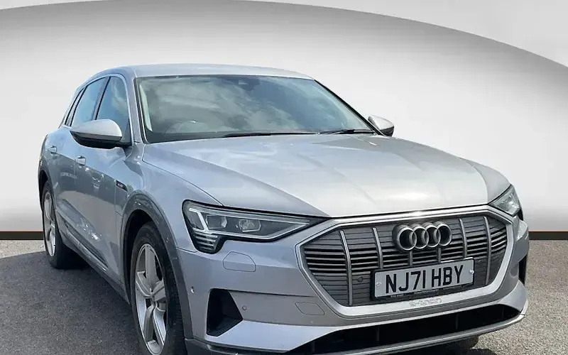 Used Audi e-tron Performance 300 kW (408 HP) 2021 SUV