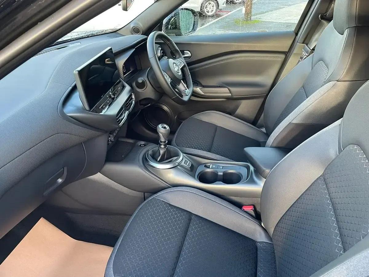 New Nissan Juke N-Connecta 2025 Black SUV