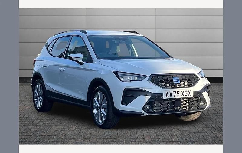 Used Seat Arona FR First Edition 113 HP (83 kW) 2026 White SUV