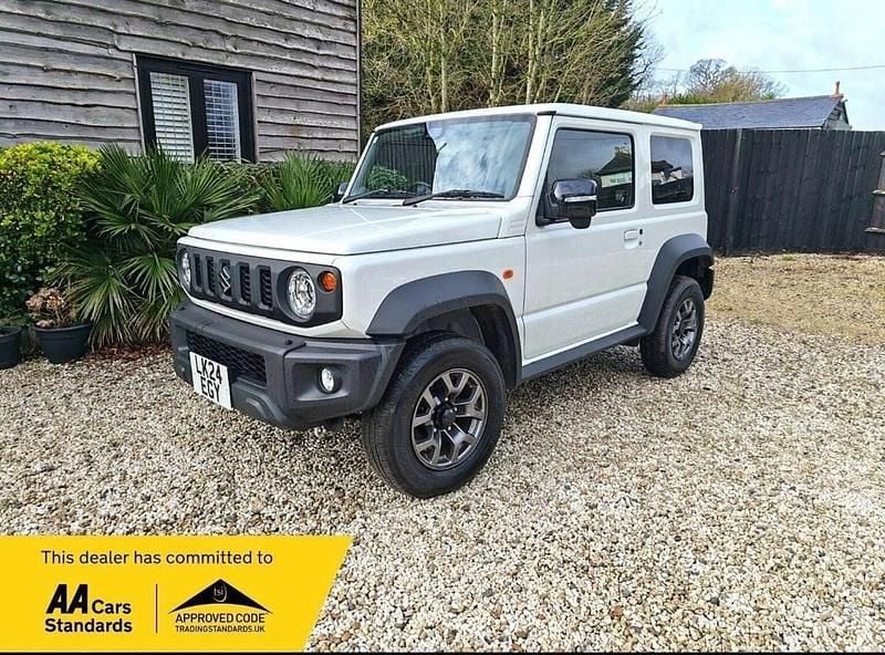 Used Suzuki Jimny 101 HP (74 kW) 2024 White SUV