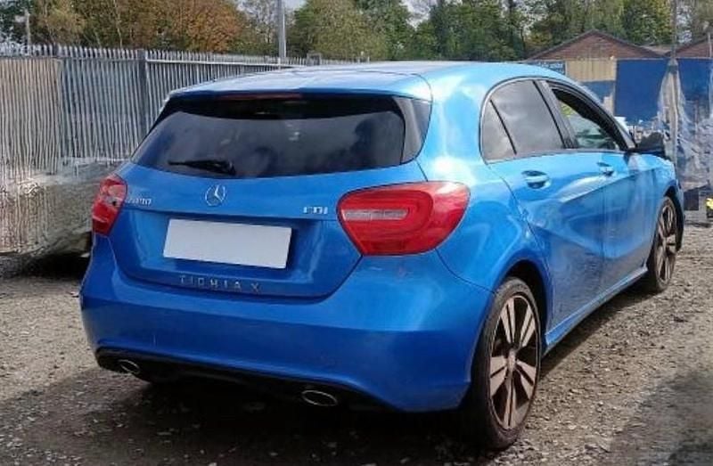 Blue Used 2014 Mercedes A180 Hatchback | £5,495 (Good price) - Image 1/3