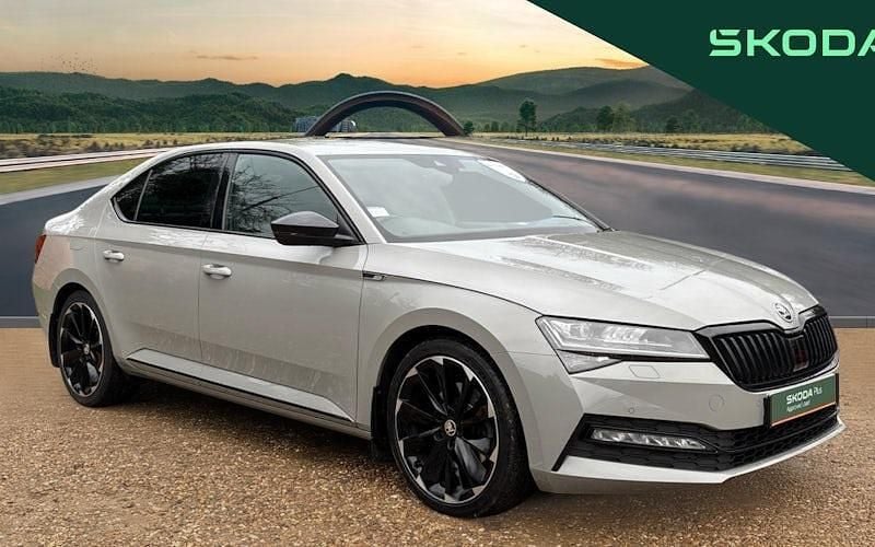 Used 2023 Skoda Superb SportlinePlus Hatchback | £14,952 (Super price) - Image 1/4