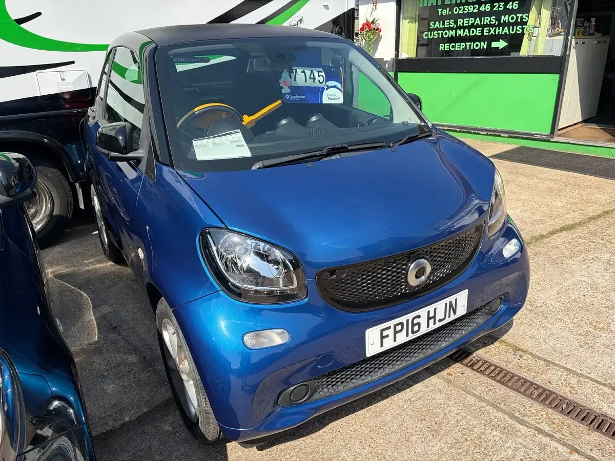 Used Smart ForTwo Coupé Passion 71 HP (52 kW) 2016 Blue Coupe