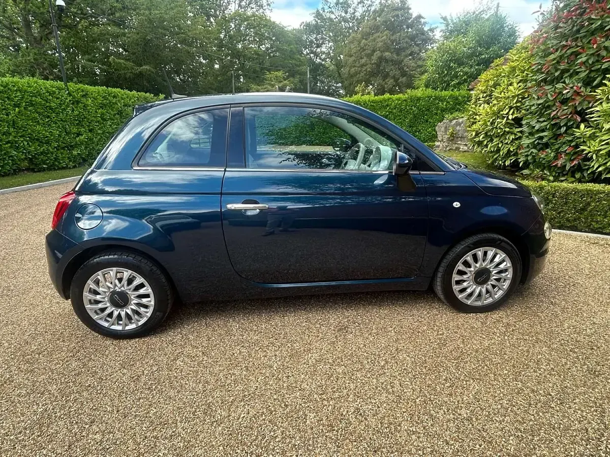 Used Fiat 500 Lounge 69 HP (50 kW) 2016 Blue Hatchback