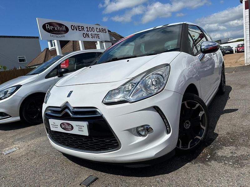 Used Citroën DS3 90 HP (66 kW) 2011 White Hatchback