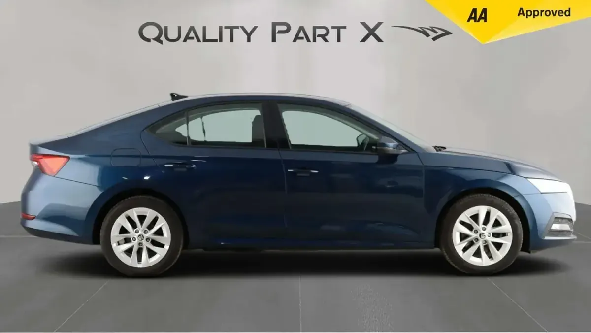 Used Skoda Octavia SE Technology 2021 Blue Hatchback