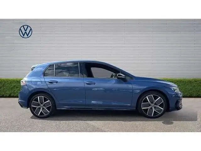 Used VW Golf VIII Black Edition 150 HP (110 kW) 2025 Blue Hatchback