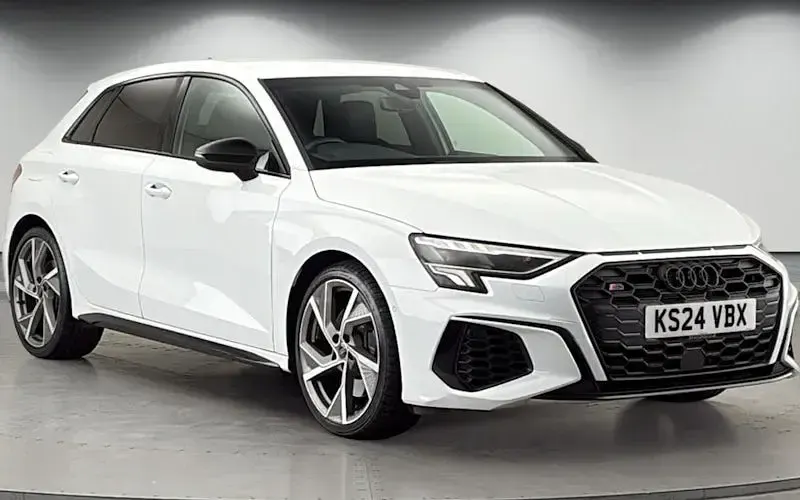 Usado Audi S3 Sportback Black Edition 310 CV (228 kW) 2024 Utilitario