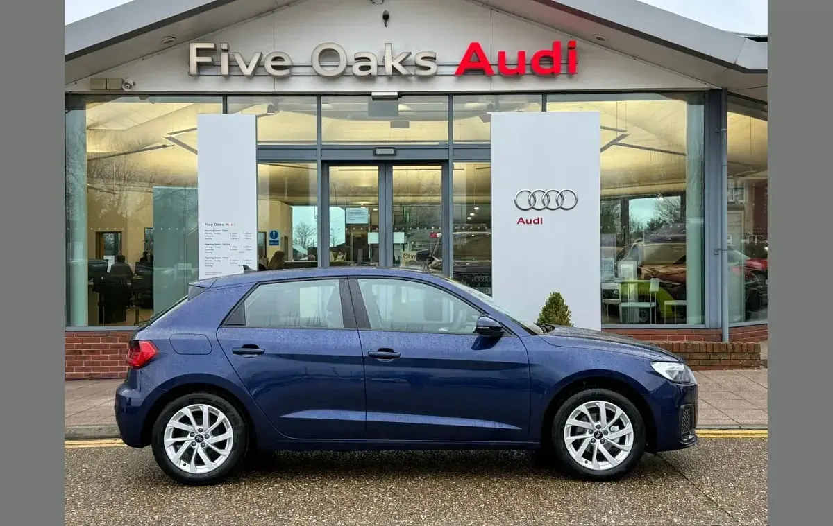 Used Audi A1 Sport 94 HP (69 kW) 2026 Blue SUV
