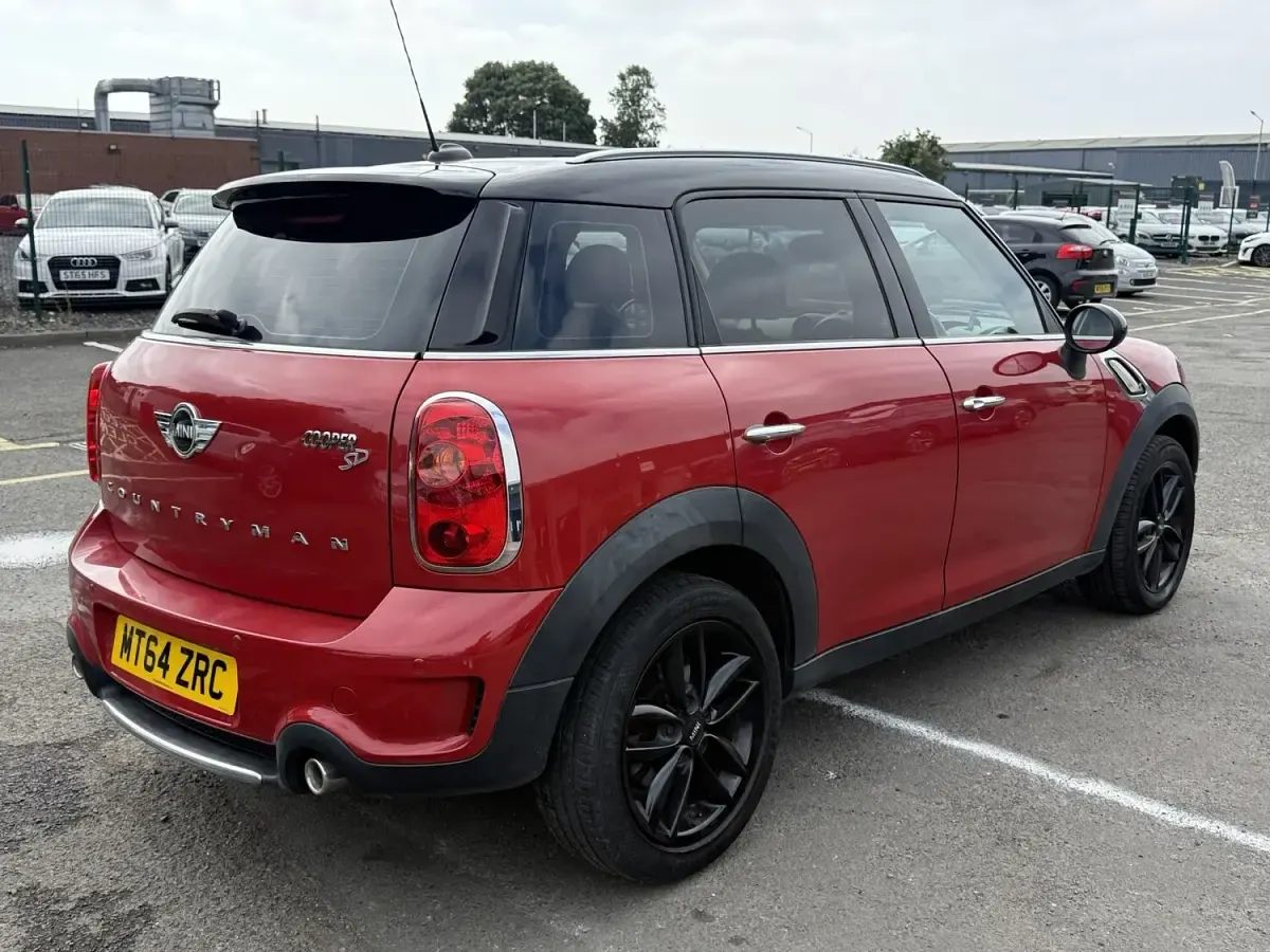Used Mini Cooper SD Countryman 143 HP (105 kW) 2014 Red SUV