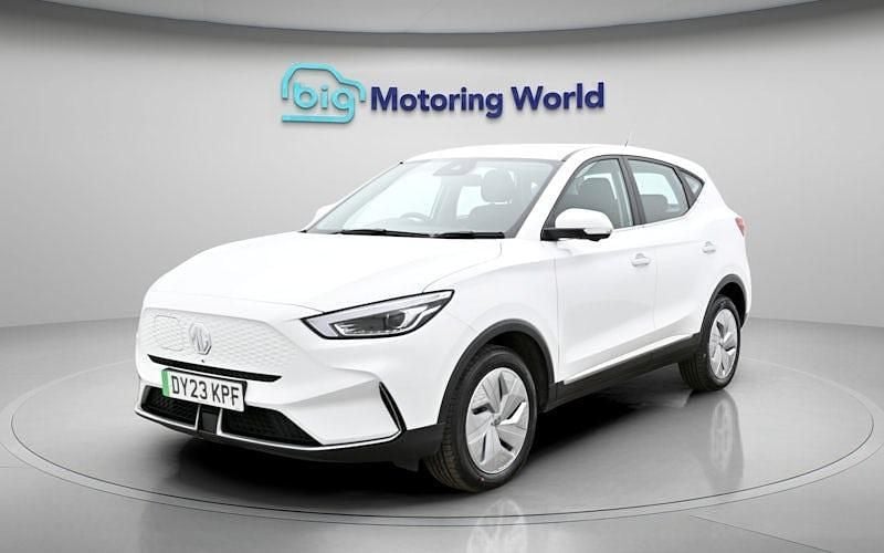 Used MG ZS SE 114 kW (156 HP) 2023 White SUV