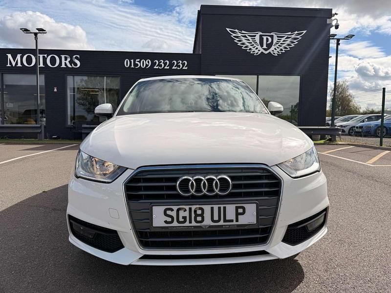 Used Audi A1 Sport 116 HP (85 kW) 2018 White Hatchback