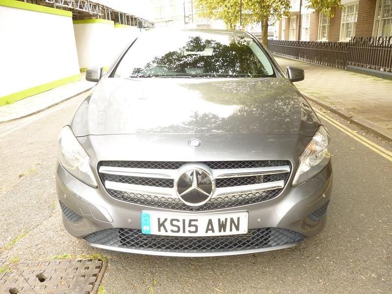 Used Mercedes A180 122 HP (89 kW) 2015 Grey Hatchback