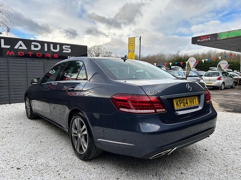 Used Mercedes E220 SE 177 HP (130 kW) 2014 Blue Sedan