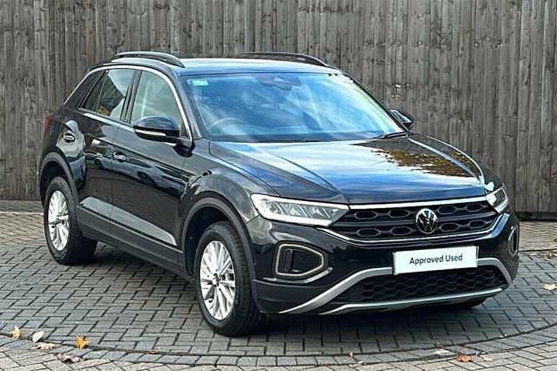 Used 2023 VW T-Roc SUV | £17,999 (Super price) - Image 1/4