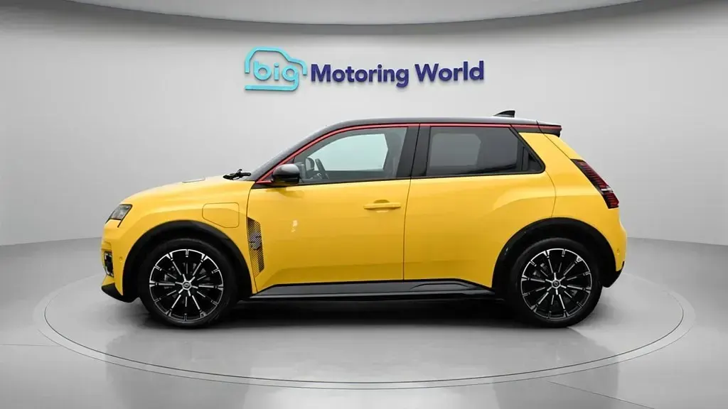 Usado Renault R5 Iconic 110 kW (150 HP) 2025 Citadino