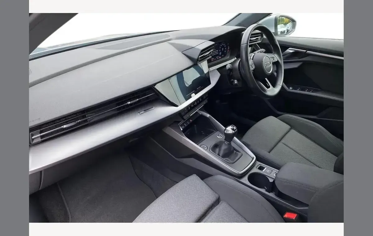 Used Audi A3 Sport 148 HP (108 kW) 2023 Silver Sedan