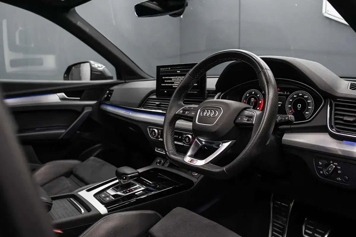 Used Audi Q5 S-Line 204 HP (150 kW) 2021 Grey SUV