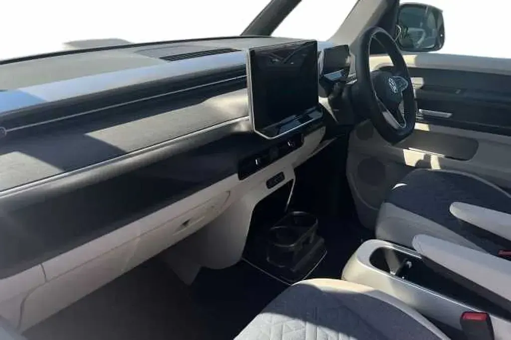 Nowe VW ID. Buzz Pro 210 kW (286 KM) 2026 Biały Minivan