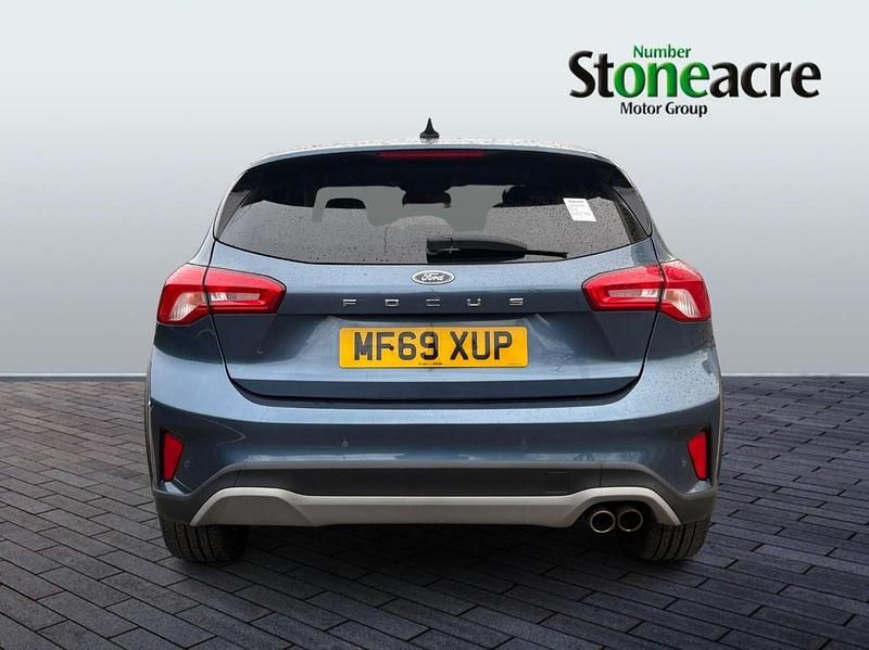 Used Ford Focus Active X 125 HP (91 kW) 2019 Blue Hatchback