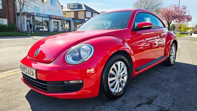 Used VW Beetle 105 HP (77 kW) 2013 Red Hatchback