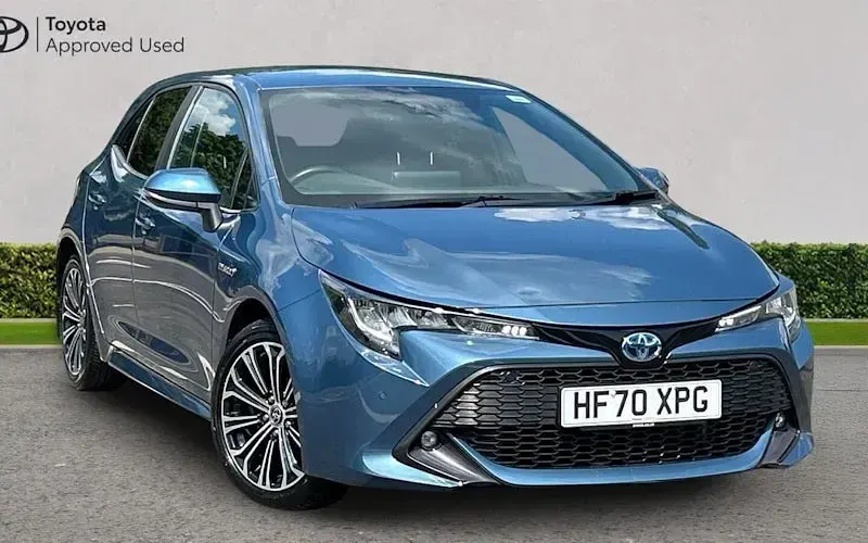 Used Toyota Corolla Design 122 HP (89 kW) 2020 Hatchback