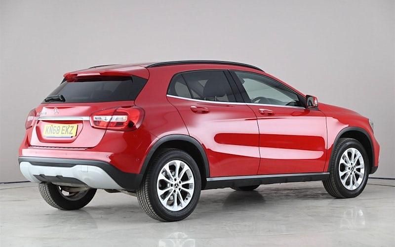 Begagnad Mercedes GLA200 Executive 156 HK (114 kW) 2019 SUV