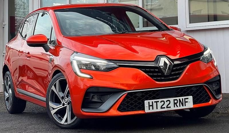 Usado Renault Clio V RS Line 90 CV (66 kW) 2022 Naranja Utilitario