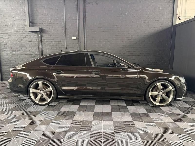 Used Audi A7 Sportback Design 245 HP (180 kW) 2013 Black Hatchback