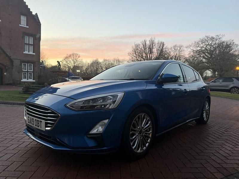 Begagnad Ford Focus Titanium X 150 HK (110 kW) 2019 Blå Halvkombi