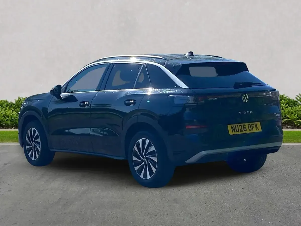 New VW T-Roc Life 150 HP (110 kW) 2026 Black SUV