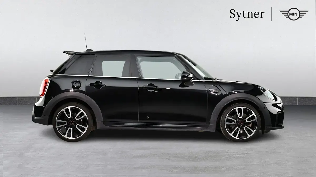 Used Mini Cooper S Hatch 176 HP (129 kW) 2024 Black Hatchback