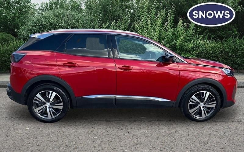 Used Peugeot 3008 Allure Premium 131 HP (96 kW) 2022 Red SUV