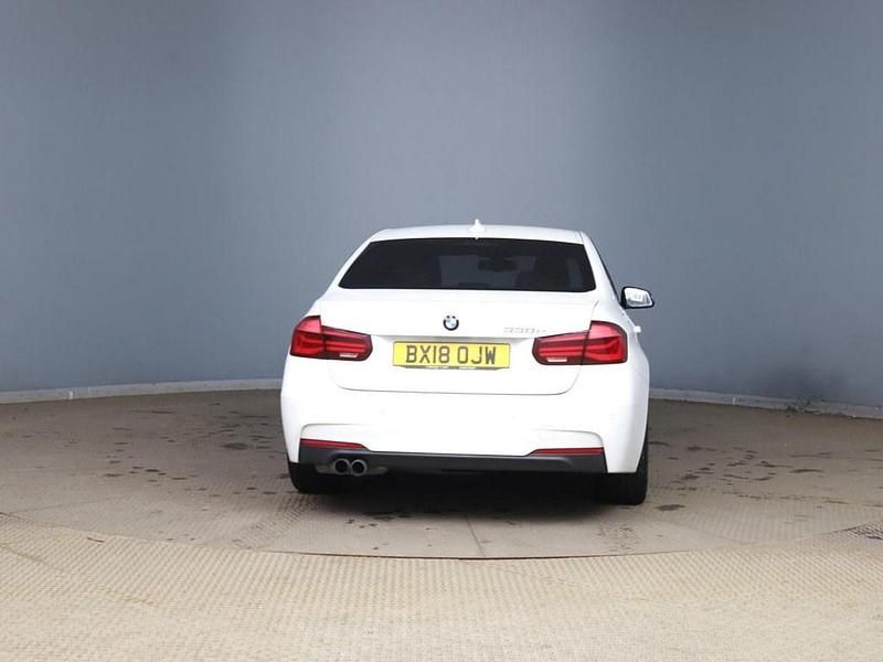 Usado BMW 330 M Sport 252 CV (185 kW) 2018 Blanco Berlina