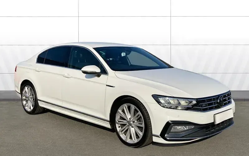 Used VW Passat R-line 190 HP (139 kW) 2020 Sedan