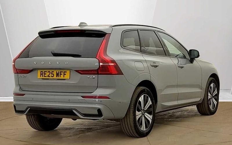 Used Volvo XC60 Plus 349 HP (256 kW) 2023 SUV