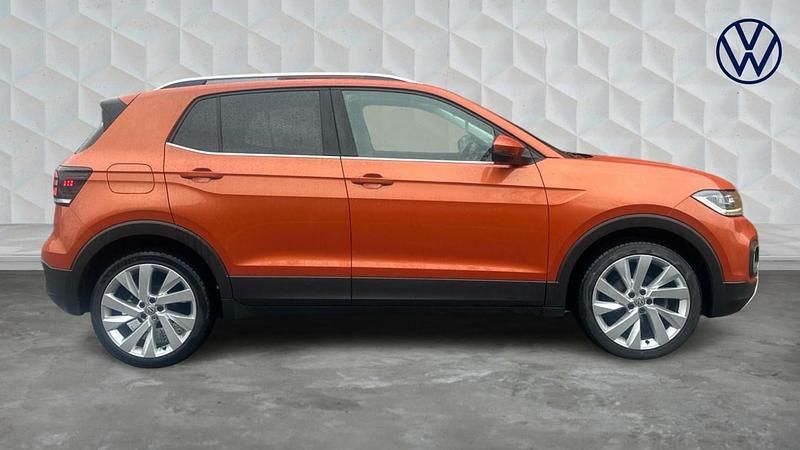 Used VW T-Cross SEL 115 HP (84 kW) 2019 Orange SUV