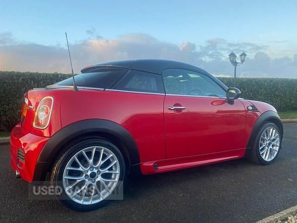 Used Mini Cooper Coupé 122 HP (89 kW) 2014 Red Coupe