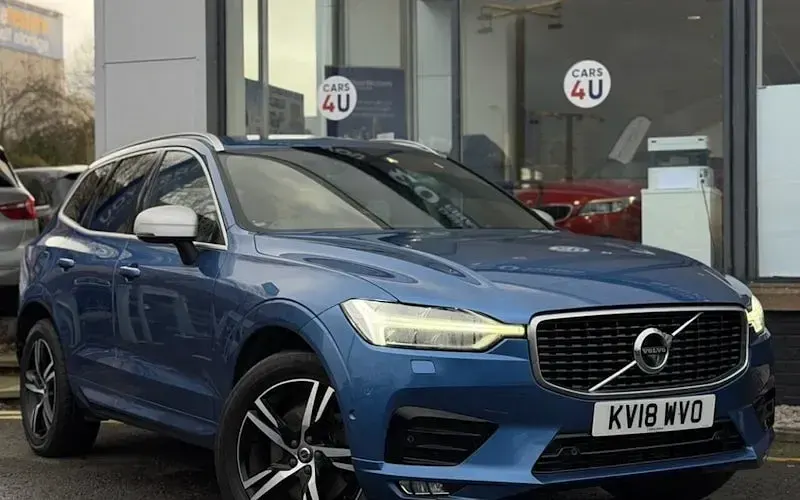 Used Volvo XC60 R-Design 190 HP (139 kW) 2018 SUV