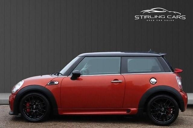 Used Mini John Cooper Works Hatch 211 HP (155 kW) 2010 Orange Hatchback