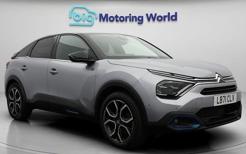 Used 2023 Citroën e-C4 Shine Hatchback | £11,800 (Good price) - Image 1/4